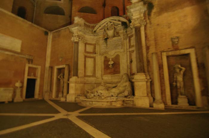 Capitoline  1128